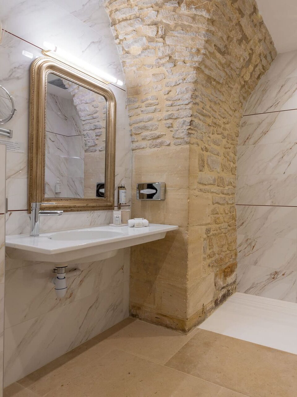 Sophie_Deco_Decoration_Interieur_Agencement_Caen_Normandie_Demeures_De_Charmes_Ferme_De_La_Ranconniere_12 Sophie Deco Decoration Interieur Agencement Caen Normandie Demeures De Charmes Ferme De La Ranconniere