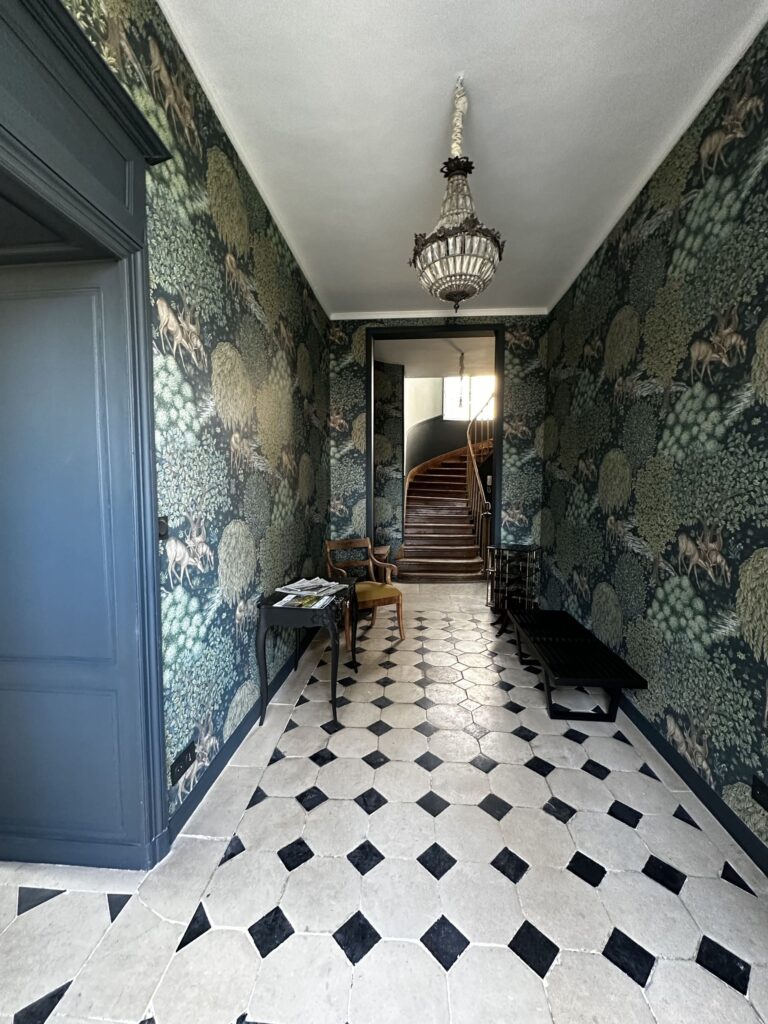 Sophie_Deco_Decoration_Interieur_Agencement_Caen_Normandie_Demeures_De_Charmes_Ses_2_Marguerites_Alencon_28 Salle des petits déjeuner Demeures de charmes Ses 2 Marguerites Alençon Sophie Déco
