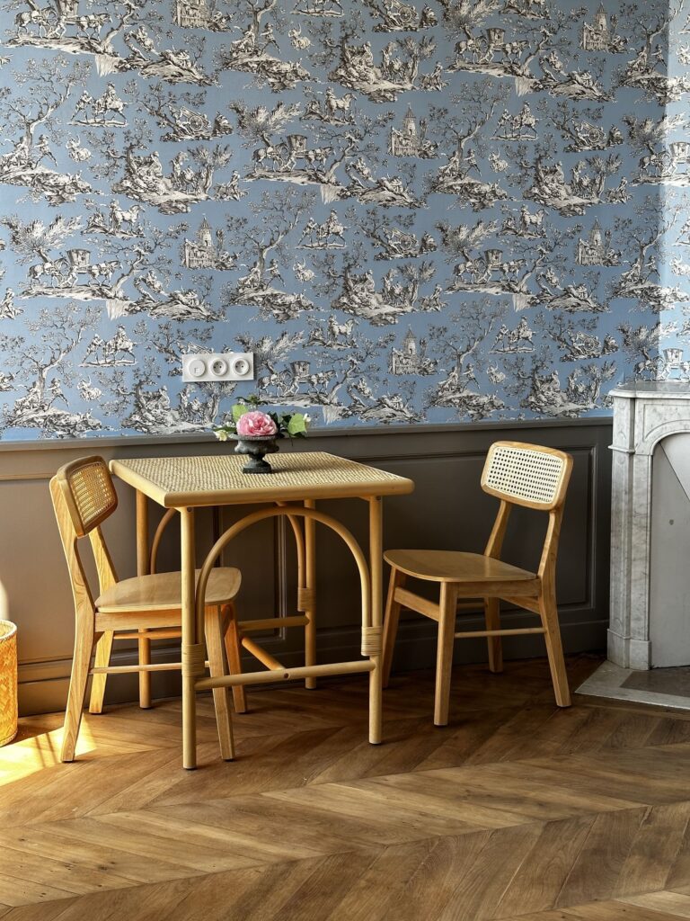 Sophie_Deco_Decoration_Interieur_Agencement_Caen_Normandie_Demeures_De_Charmes_Ses_2_Marguerites_Alencon_6 Chambre fenêtre sur le château des ducs Demeures de Charmes Ses 2 Marguerites Alençon Sophie Déco